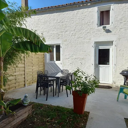 Contre Vents Et Marais Villa Vix  Room photo